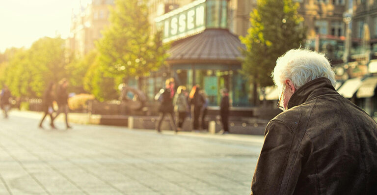 For high-income earners, accessing the benefits of a Roth IRA can seem out of reach due to income limits. However, a legal workaround known as the backdoor Roth IRA can offer an effective solution.